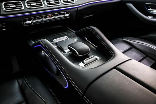 2026 Mercedes-Benz GLS 450 4MATIC