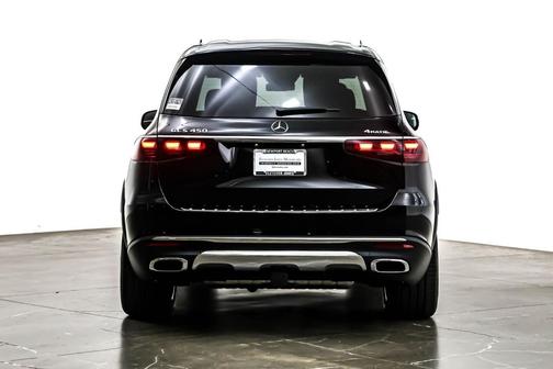 2026 Mercedes-Benz GLS 450 4MATIC