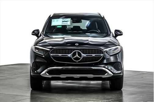 2025 Mercedes-Benz GLC 350e Base
