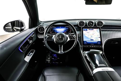 2025 Mercedes-Benz GLC 300 Base