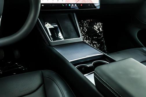 2026 Tesla Model Y Premium Rear-Wheel Drive