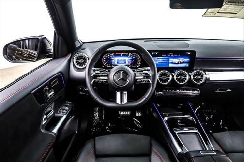 2025 Mercedes-Benz GLB 250 Base
