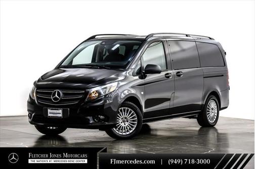 2023 Mercedes-Benz Metris Base
