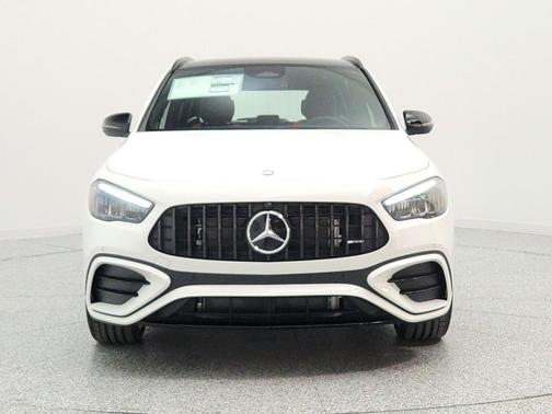 Polar White 2026 Mercedes-Benz AMG GLA 35 4MATIC