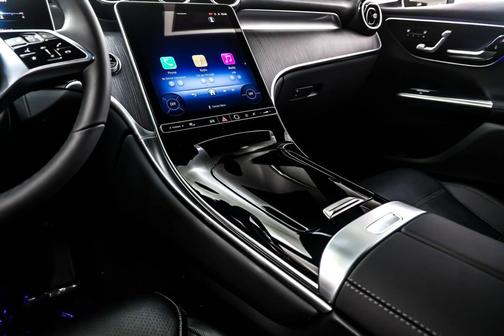 2026 Mercedes-Benz GLC 300 Base