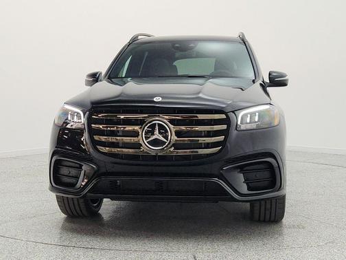Black 2026 Mercedes-Benz GLS 450 4MATIC