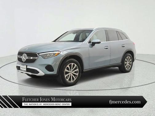 Verde Silver Metallic 2026 Mercedes-Benz GLC 300 Base