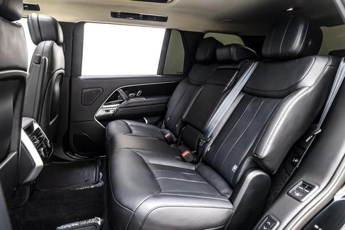 2023 Land Rover Range Rover P400 SE