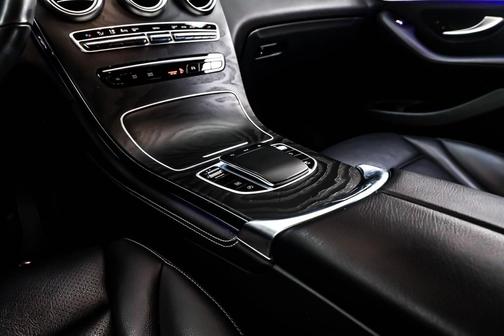 2020 Mercedes-Benz GLC 300 Base