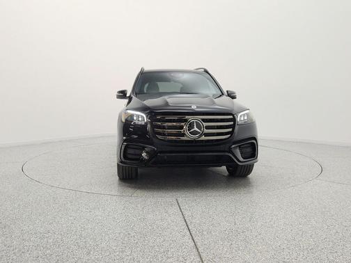 Obsidian Black Metallic 2026 Mercedes-Benz GLS 580 4MATIC
