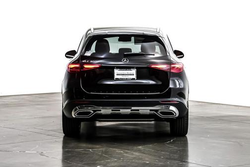 2026 Mercedes-Benz GLC 300 Base