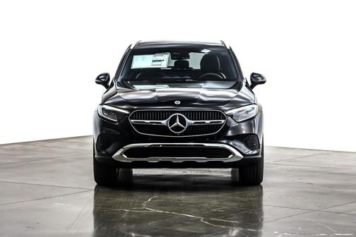 2026 Mercedes-Benz GLC 300 4MATIC