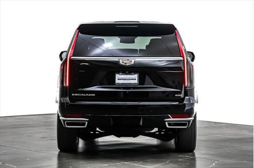 2022 Cadillac Escalade Luxury