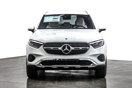 2026 Mercedes-Benz GLC 300 Base