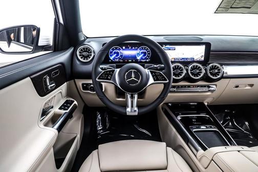 2025 Mercedes-Benz EQB 250 Base