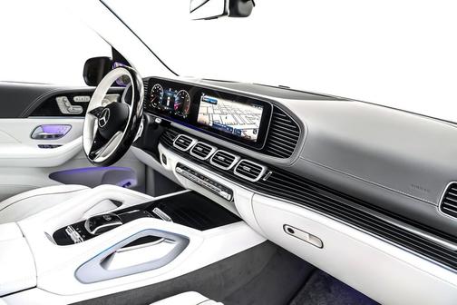 2026 Mercedes-Benz Maybach GLS 600 4MATIC