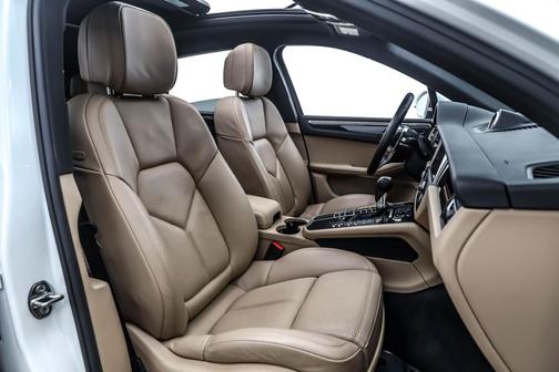 2019 Porsche Macan AWD
