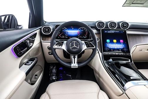 2026 Mercedes-Benz GLC 300 4MATIC