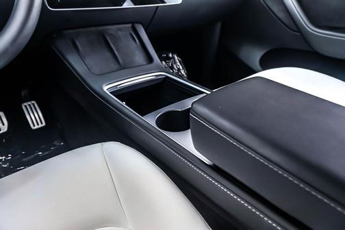 2023 Tesla Model Y Performance Dual Motor All-Wheel Drive
