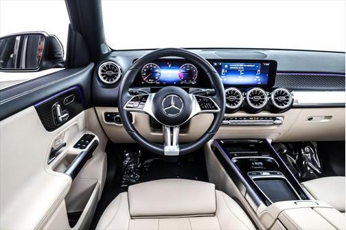 2025 Mercedes-Benz GLB 250 Base