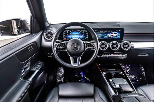 2022 Mercedes-Benz GLB 250 Base