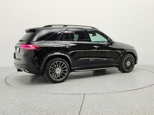 Black 2023 Mercedes-Benz GLE 450 4MATIC