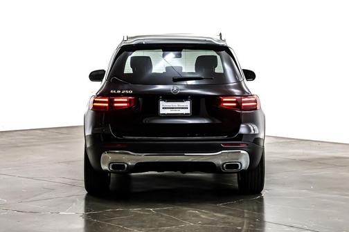 2025 Mercedes-Benz GLB 250 Base