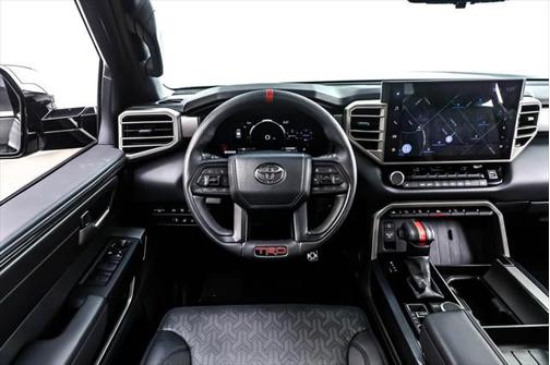 2025 Toyota Sequoia Platinum