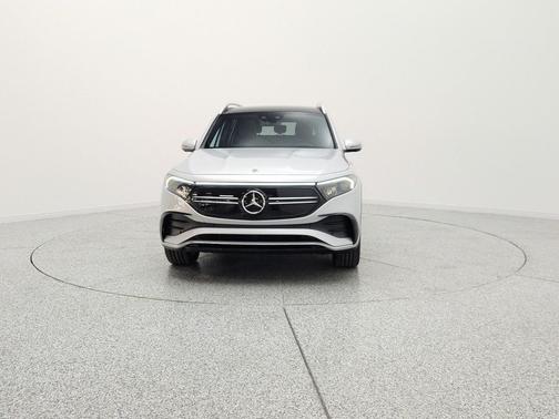 Iridium Silver Metallic 2022 Mercedes-Benz EQB 300 4MATIC