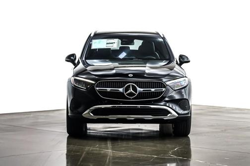 2026 Mercedes-Benz GLC 300 Base
