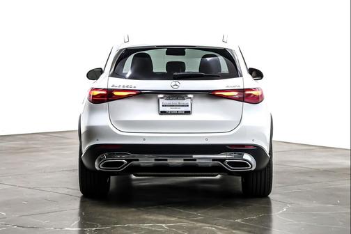 2025 Mercedes-Benz GLC 350e Base