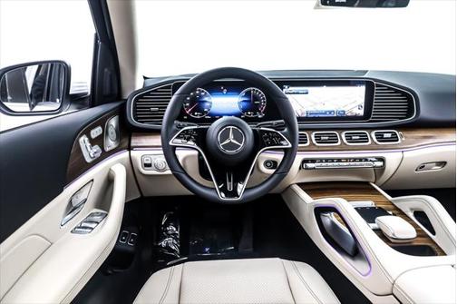 2025 Mercedes-Benz GLE 450e 4MATIC