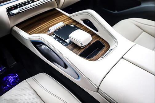 2025 Mercedes-Benz GLE 450e 4MATIC