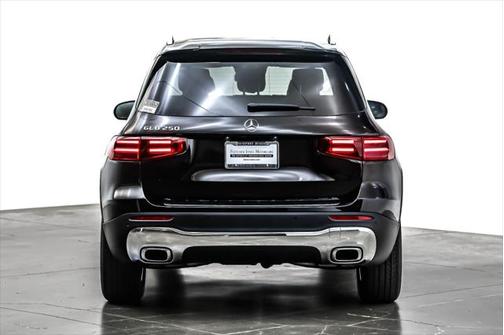 2025 Mercedes-Benz GLB 250 Base