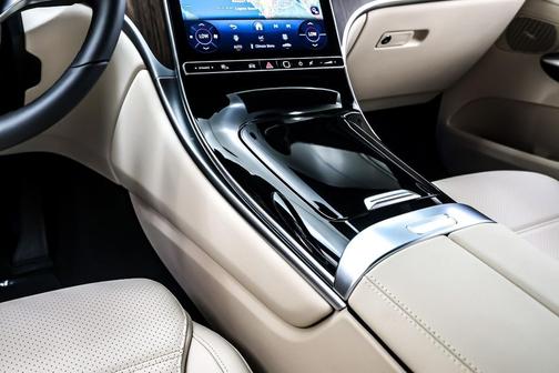 2026 Mercedes-Benz GLC 300 Base