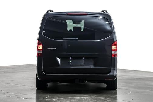 2023 Mercedes-Benz Metris Base