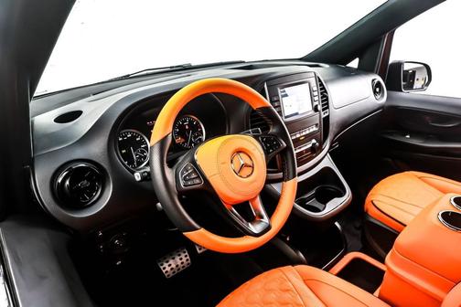 2023 Mercedes-Benz Metris Base