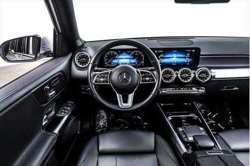 2022 Mercedes-Benz GLB 250 Base