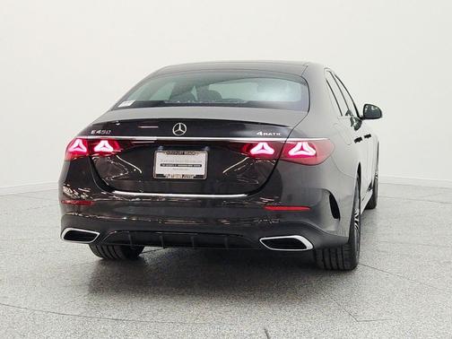 Graphite Grey Metallic 2026 Mercedes-Benz E-Class 4MATIC