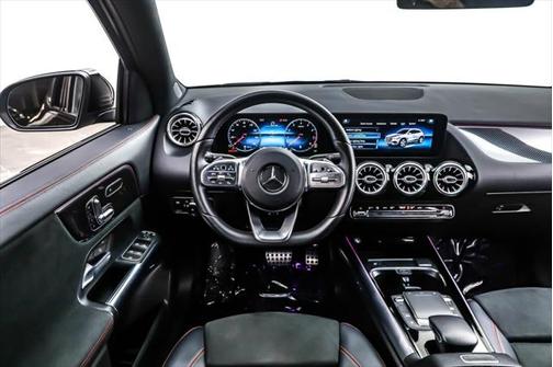 2021 Mercedes-Benz GLA 250 Base 4MATIC