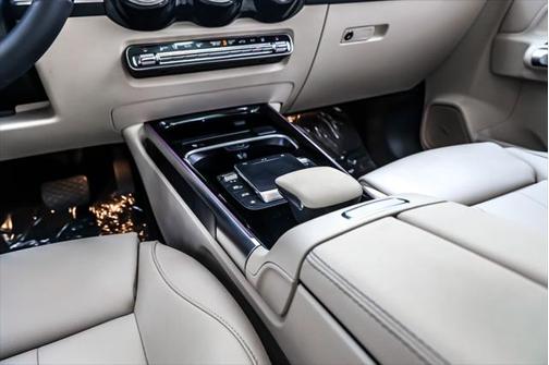 2023 Mercedes-Benz EQB 300 4MATIC