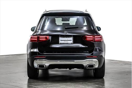 2025 Mercedes-Benz GLB 250 Base
