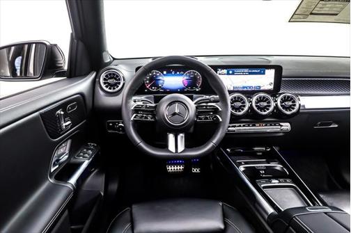 2025 Mercedes-Benz GLB 250 4MATIC