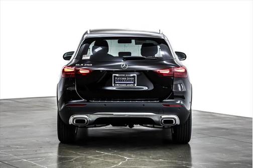2025 Mercedes-Benz GLA 250 Base