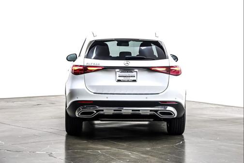 2025 Mercedes-Benz GLC 300 Base