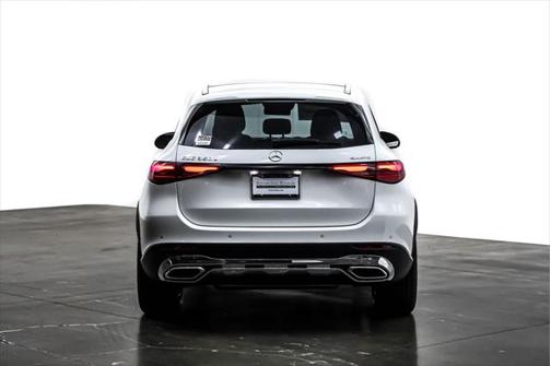 2025 Mercedes-Benz GLC 350e Base