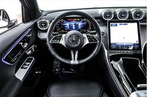 2025 Mercedes-Benz GLC 350e Base