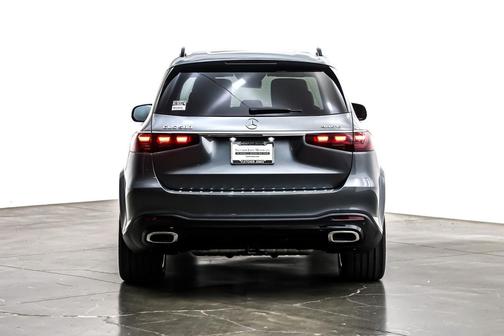 2026 Mercedes-Benz GLS 580 4MATIC