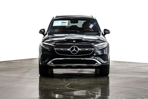 2026 Mercedes-Benz GLC 300 Base