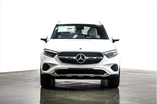 2025 Mercedes-Benz GLC 300 Base